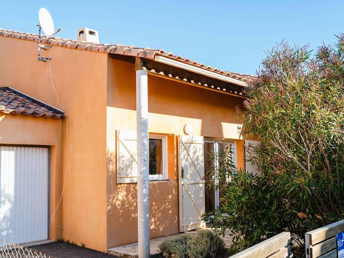 Villa pour 5 personnes, avec terrasse, animaux acceptés à Narbonne