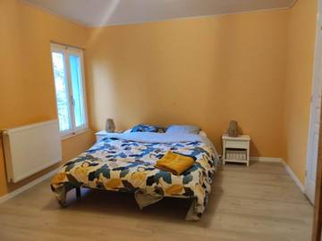 Chambre d’hôte pour 2 personnes, avec vue et jardin dans Féternes