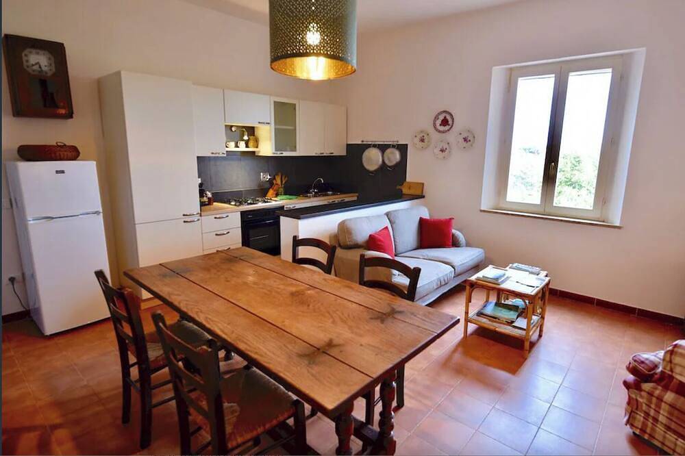 Apartment Torre mit Klimaanlage - 7km vom Meer entfernt - Das Beste der Toskana! in Castagneto Carducci, Etruskische Küste