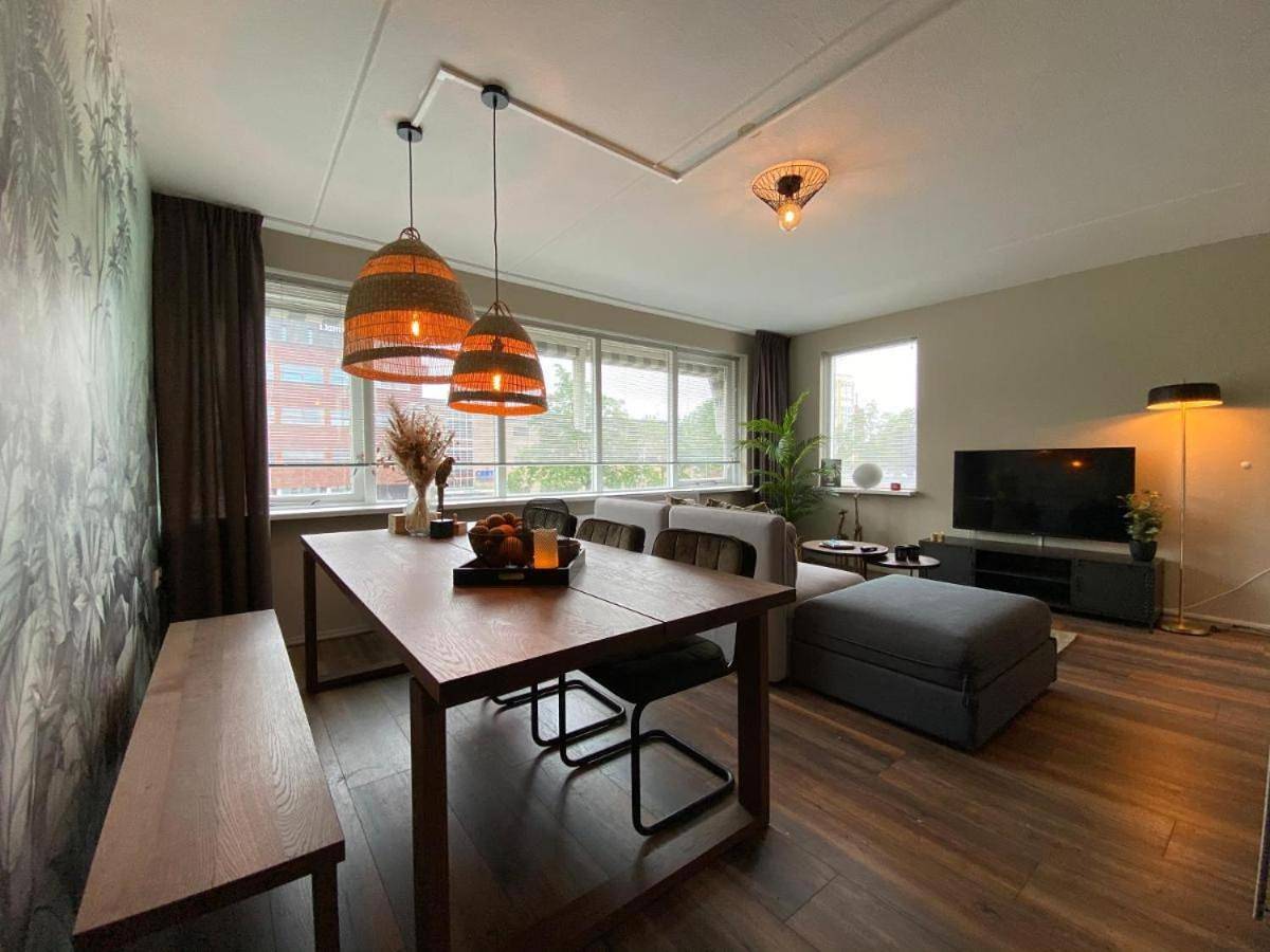Appartement entier, Hakuna Matata - 4p apartment Groningen Center in Groningen, Région de Groningen