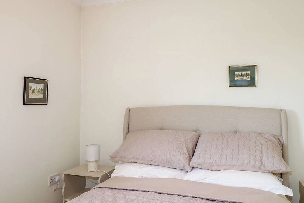 Little Birches, pet friendly, with a garden in Tenterden in Tenterden, Ashford region