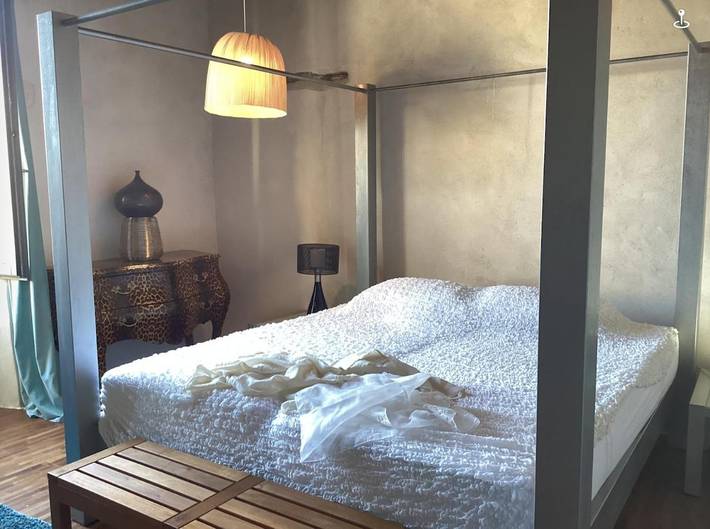Chambre d’hôte pour 5 personnes, avec terrasse et piscine ainsi que vue et jardin à Valréas - 2