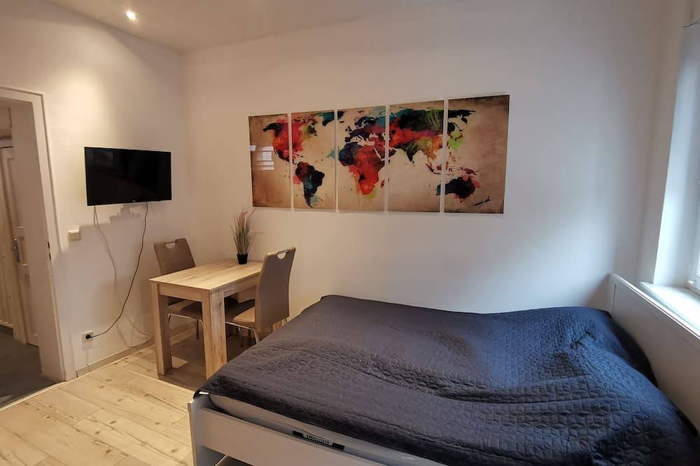 Ganze Wohnung, Hübsches Zimmer mit eigenem Bad und Kochecke, gute Verkehrsanbindung in Swisttal, Rhein-Sieg-Kreis