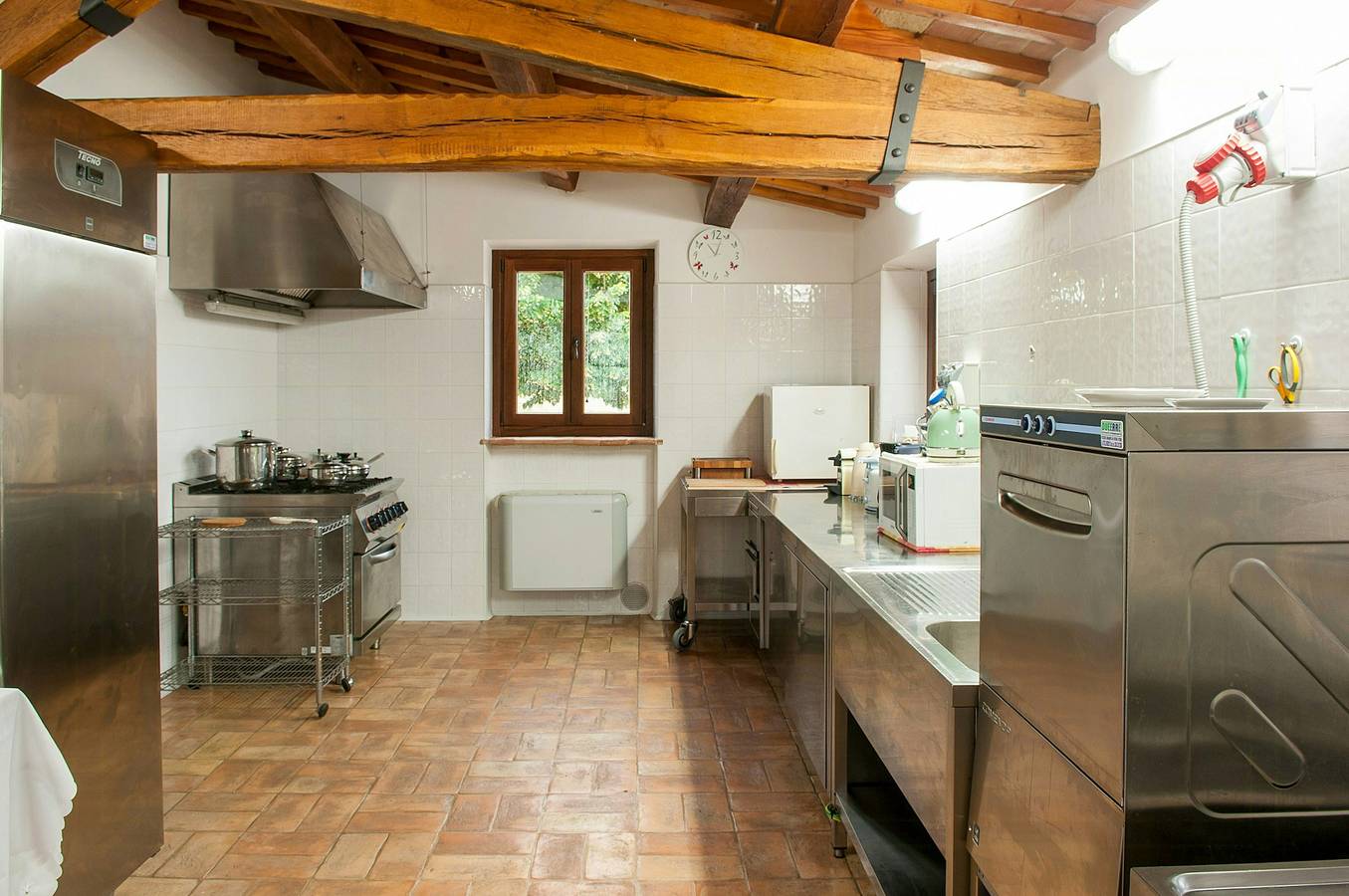 Villa histórica con piscina en las colinas de Las Marcas in Sant'Angelo in Pontano, Provincia de Macerata