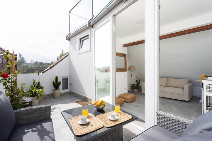 Apartamento entero, Bencomo 2 - OkStay Ático Bencomo con vistas al mar in Playa Jardin, Puerto de la Cruz