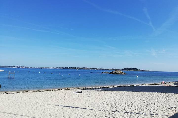 Gîte pour 2 personnes, avec Jardin dans Plage De Roc H Kroum Roscoff