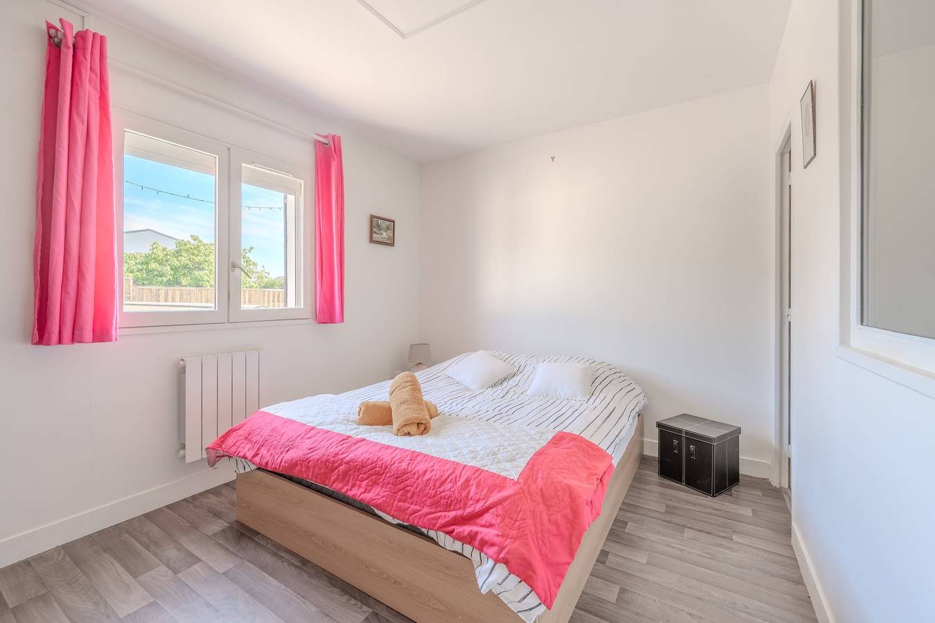 Entire apartment, La  Grande Terrasse - Bbq - Proche Golf in Gargenville, Yvelines