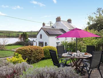 Holiday Rental for 4 People in St Dogmaels, Pembrokeshire, Photo 1