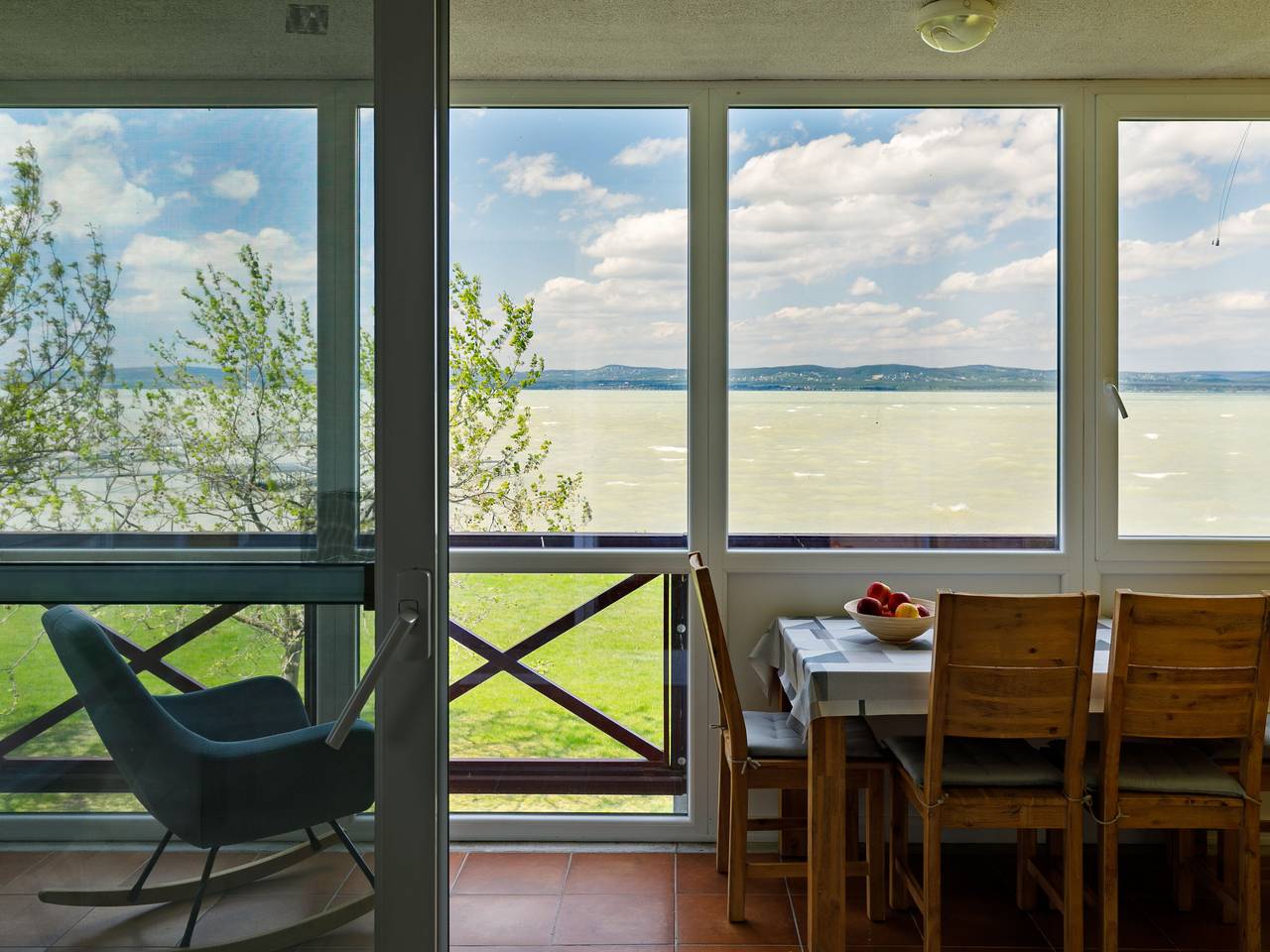 Entire apartment, Ophelia in Balatonőszöd, Southern Shore of Lake Balaton