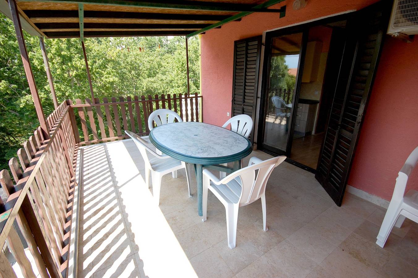 Ganze Wohnung, Ferienwohnung Juric - 2 in Njivice, Krk
