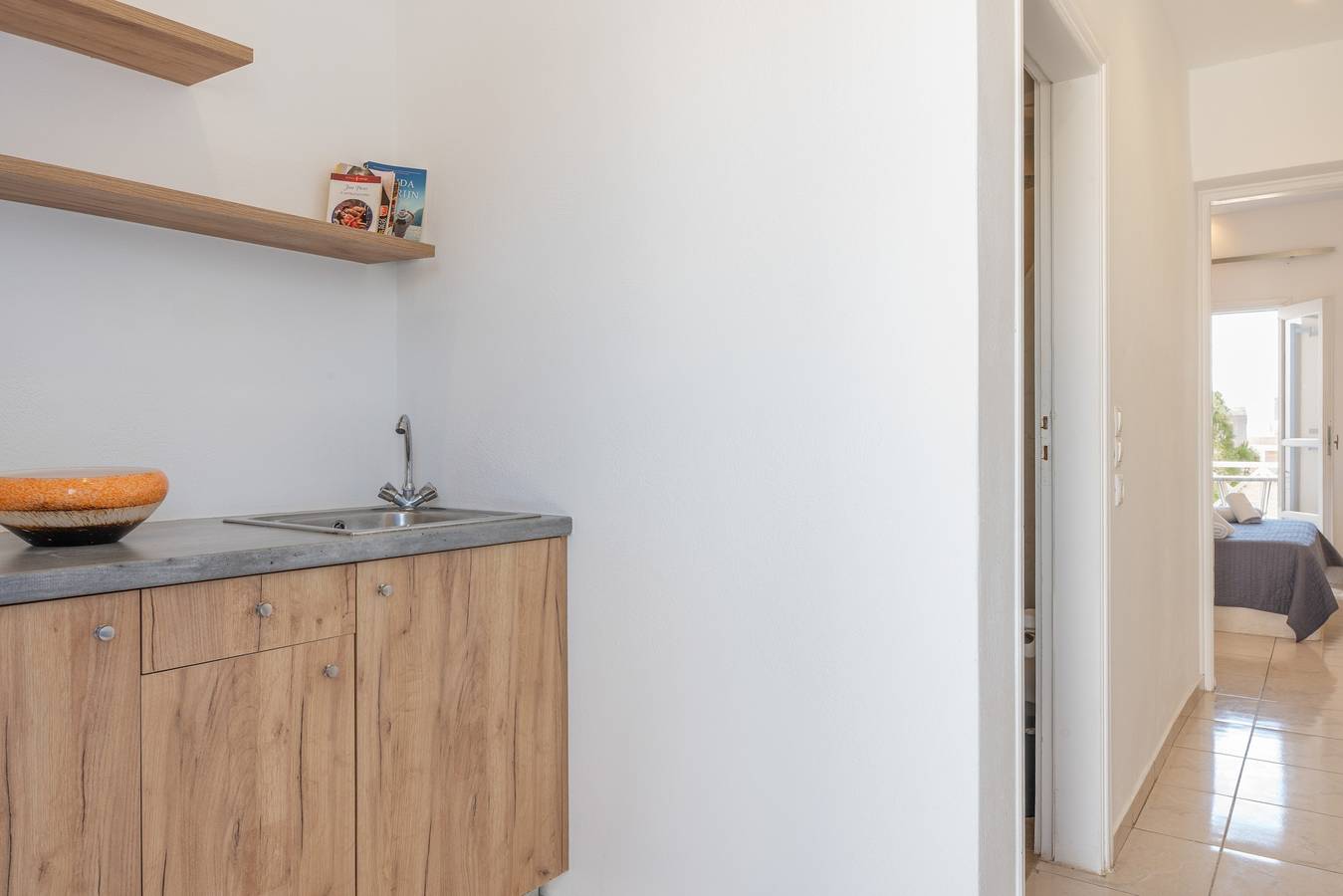 Apartment 'Studio in A Family Hotel' with Wi-Fi and Air Conditioning, foto 12