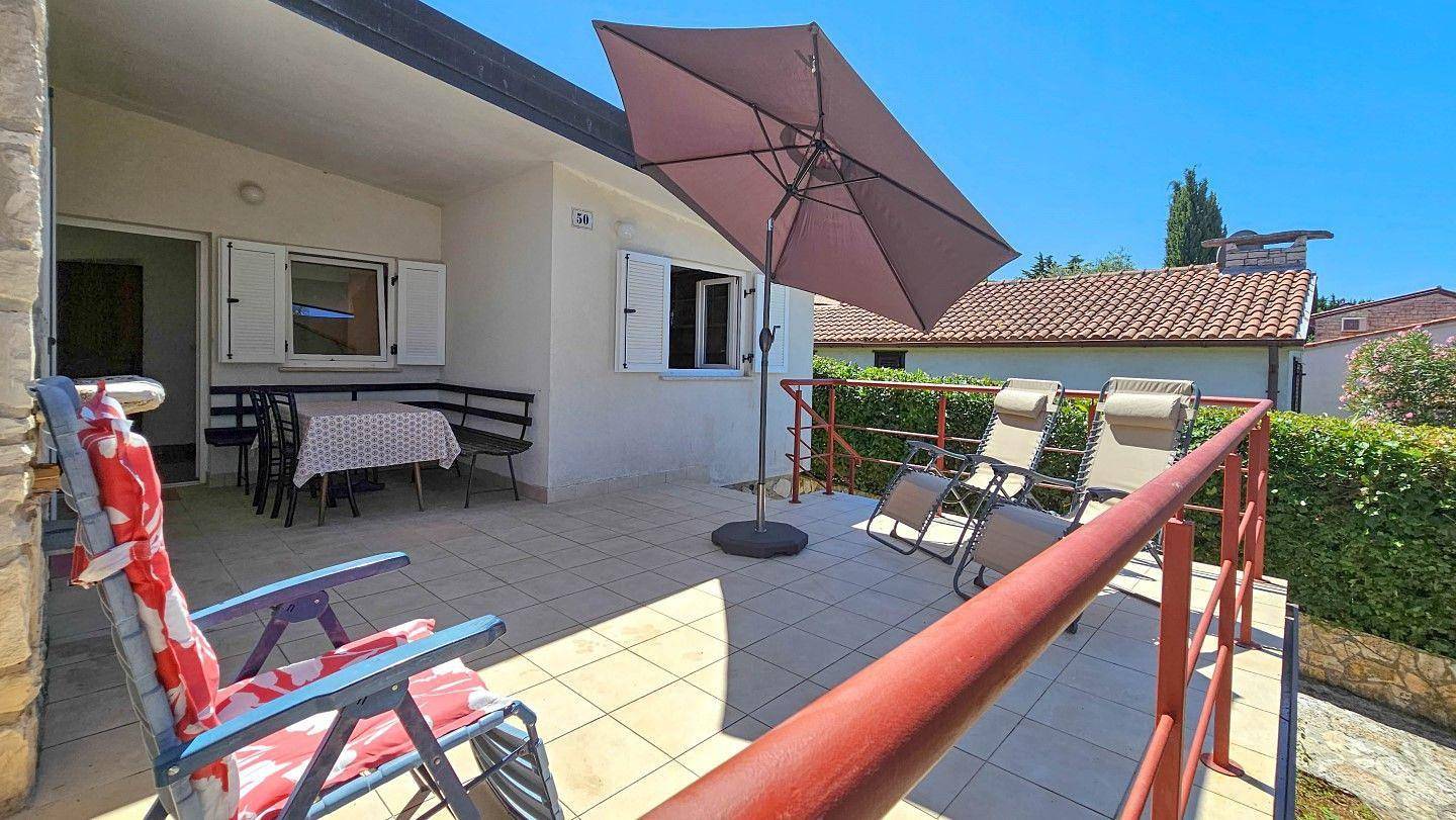 Ferienhaus "Casa Elza" direkt am Wasser in Dajla, Umag und Umgebung
