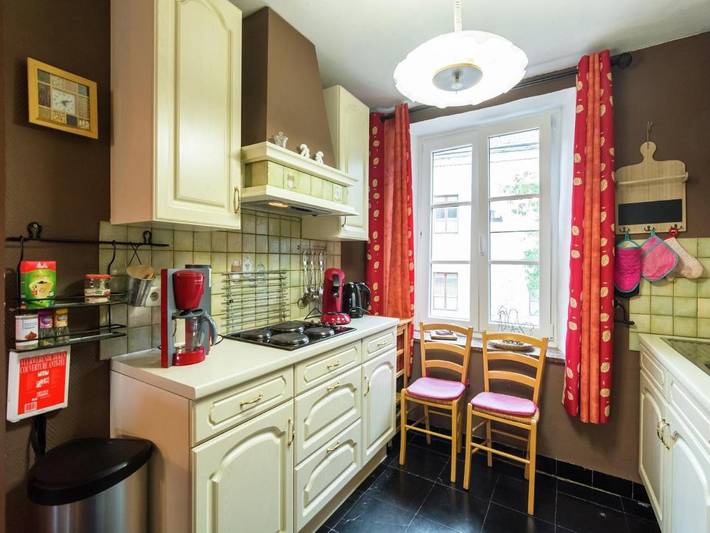 Location de vacances pour 9 personnes, avec terrasse et jacuzzi à Doische - 2