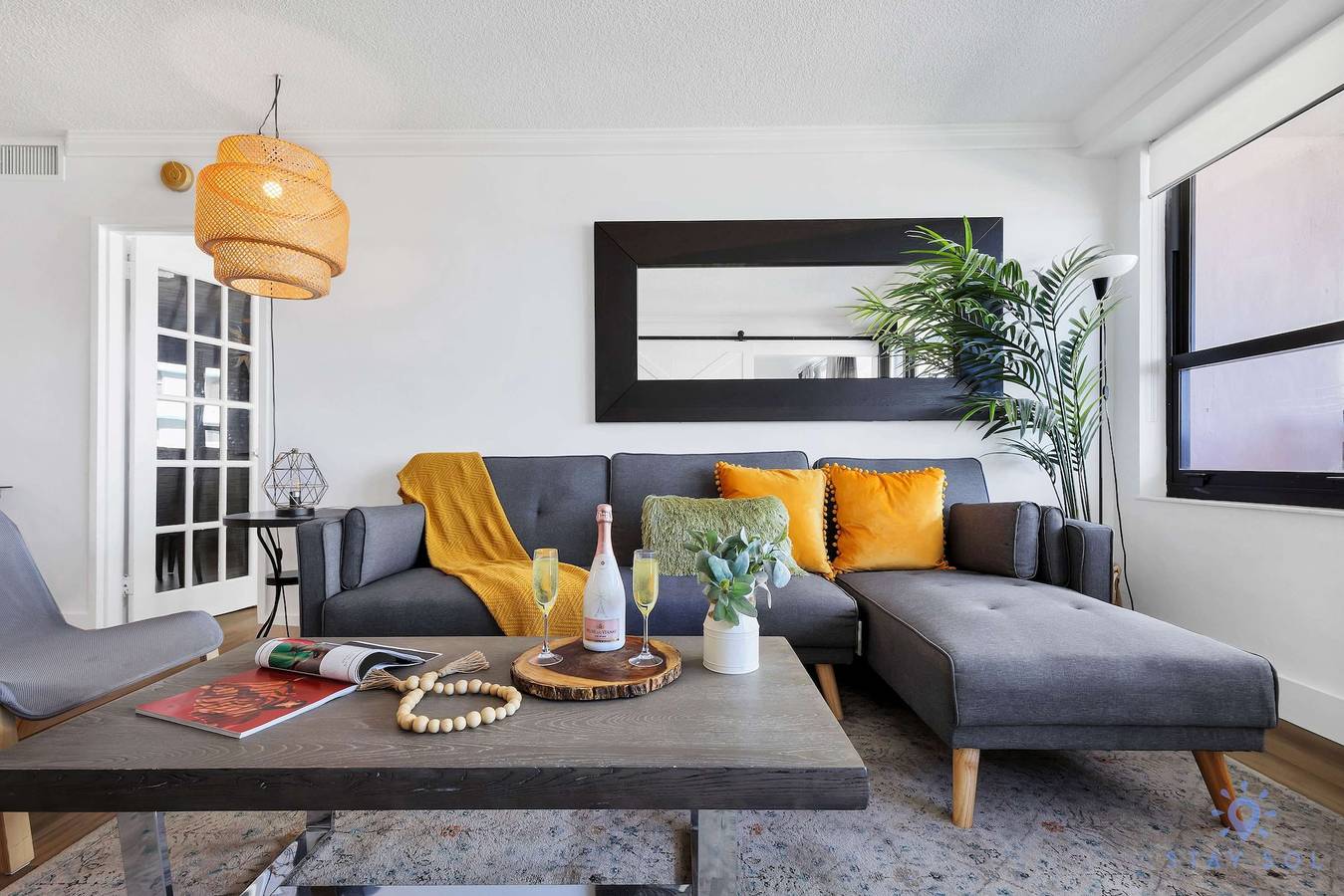 Apartamento entero, 2Br Pool Ocean View in Miami Beach, Florida