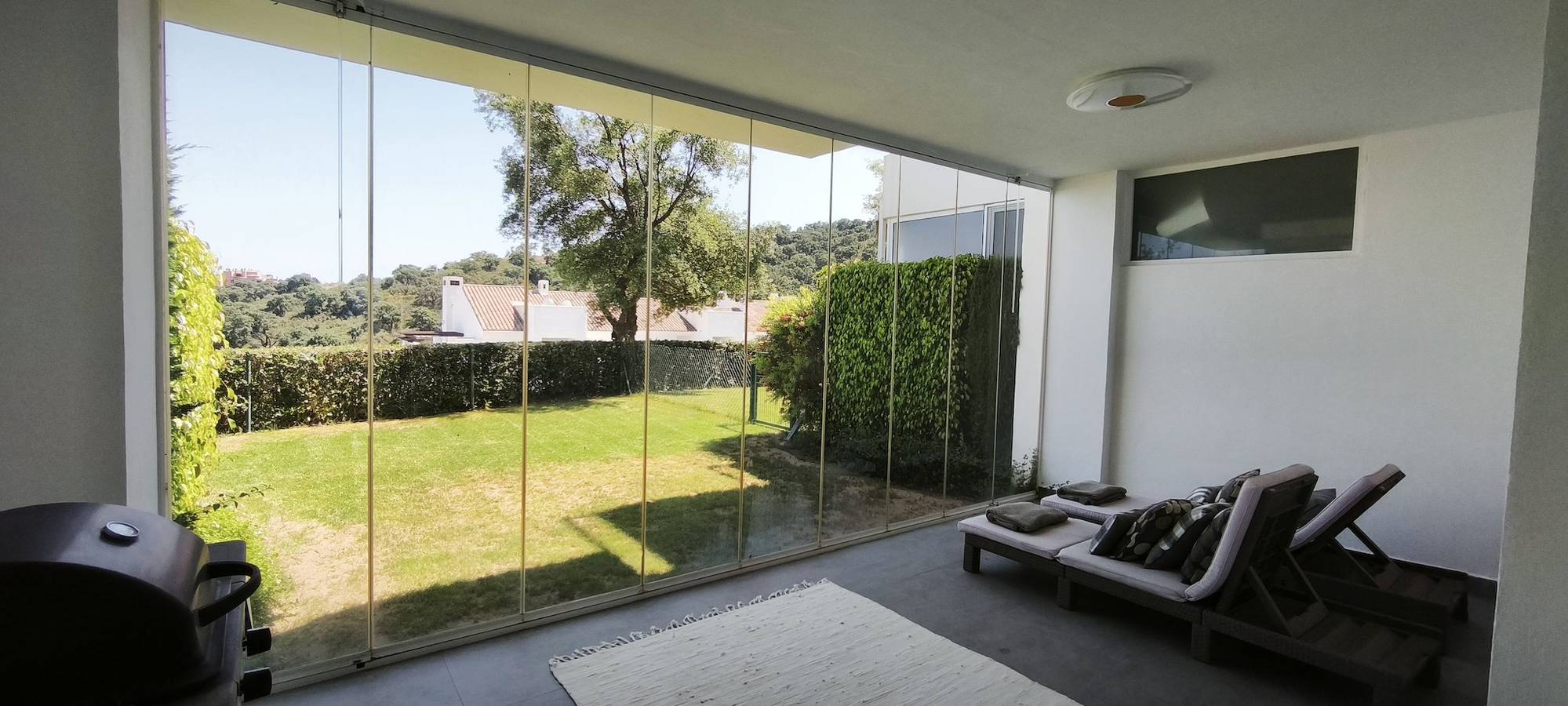 Appartement entier, Appartement de vacances pour 4 personnes avec balcon/terrasse in Urbanizacion Las Jacarandas, Ojén