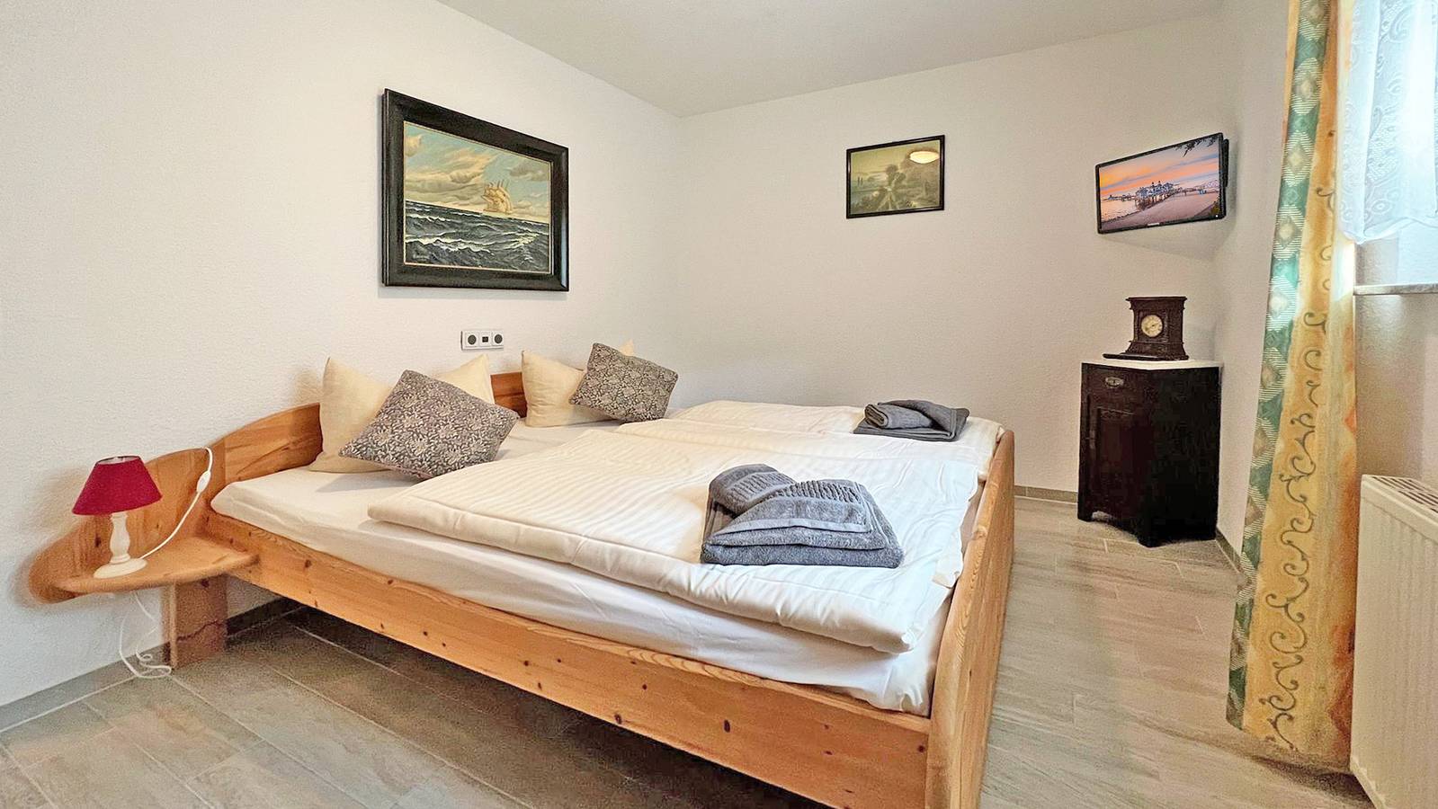 Ganze Ferienwohnung, Villa Vivien, Ostsee Hühnergott App. 3 in Göhren, Rügen