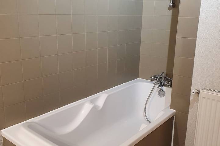 Gîte pour 8 personnes, avec terrasse et jardin à Les Planches-près-Arbois - 4