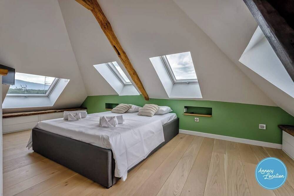 Entire apartment, Les Amandiers - T4 apartment in Talloires-Montmin, Annecy region