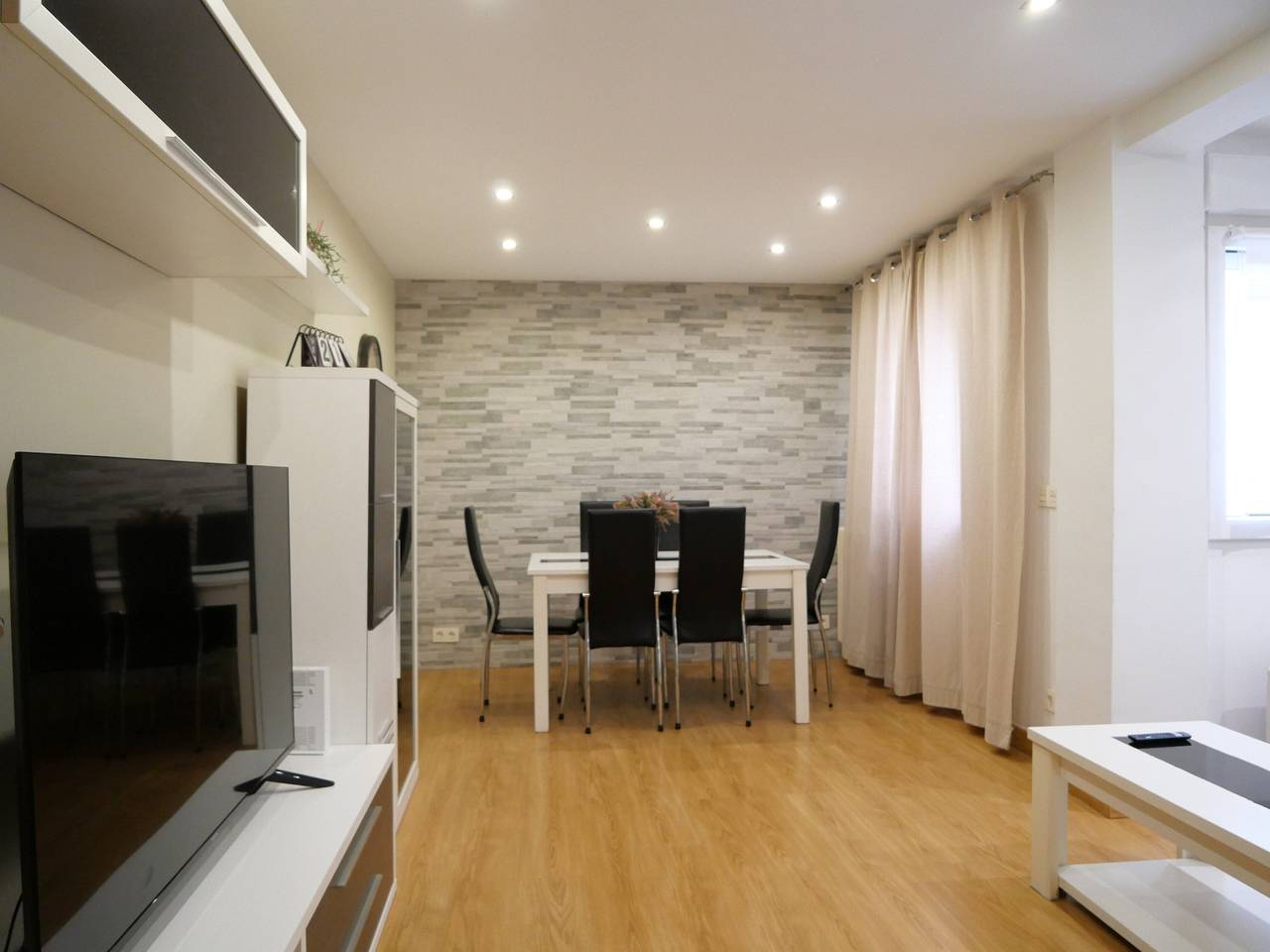 Entire apartment, Apartment 'Laucar' with Wi-Fi in Burgos, Burgos Province