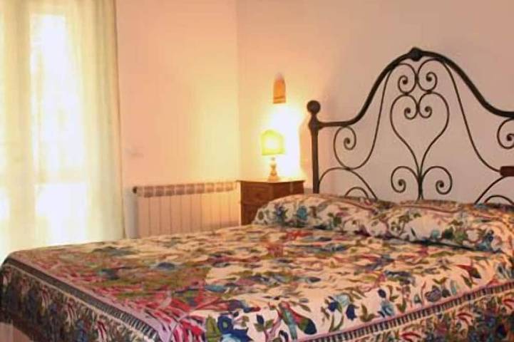 Location de vacances pour 4 personnes, avec jardin ainsi que terrasse et piscine, animaux acceptés à Gualdo Cattaneo - 3