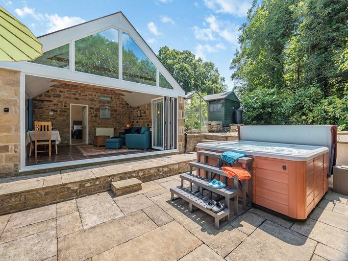 Holiday rental for 2 people, with garden in Derbyshire Dales