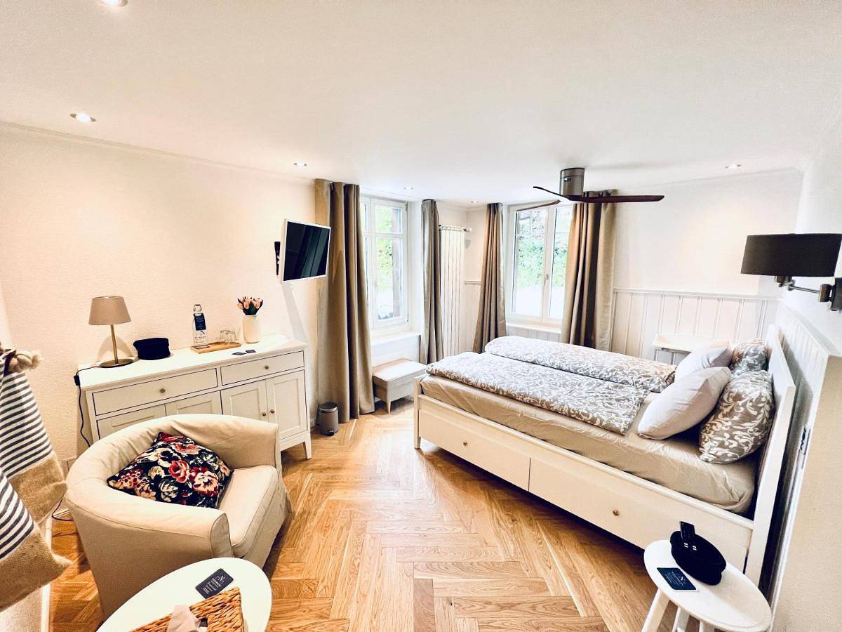 Boutique Hotel Niesenblick am Thunersee in Oberhofen am Thunersee, Thunersee