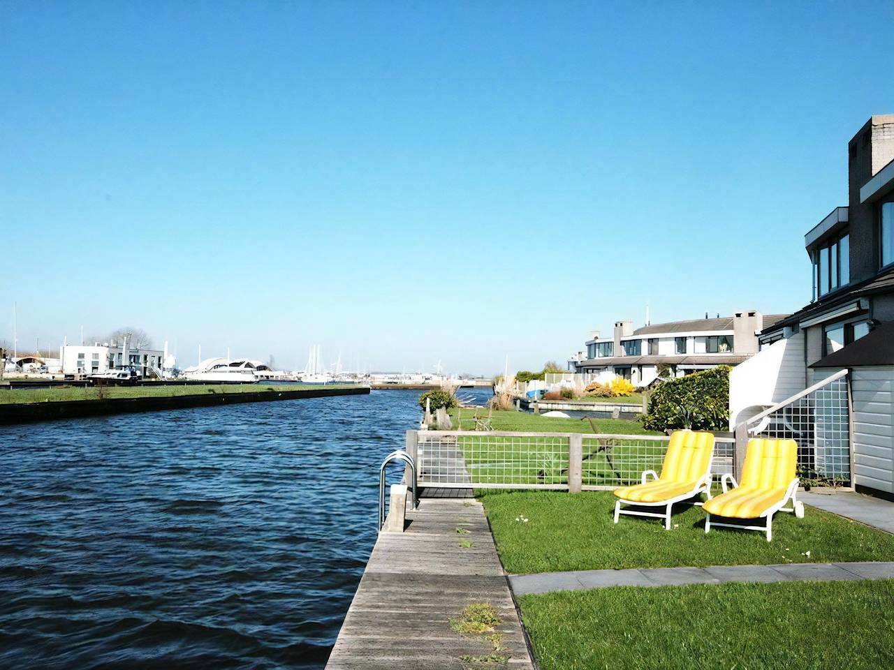 Park Brekkense Wiel 038 in Lemmer, Ijsselmeer