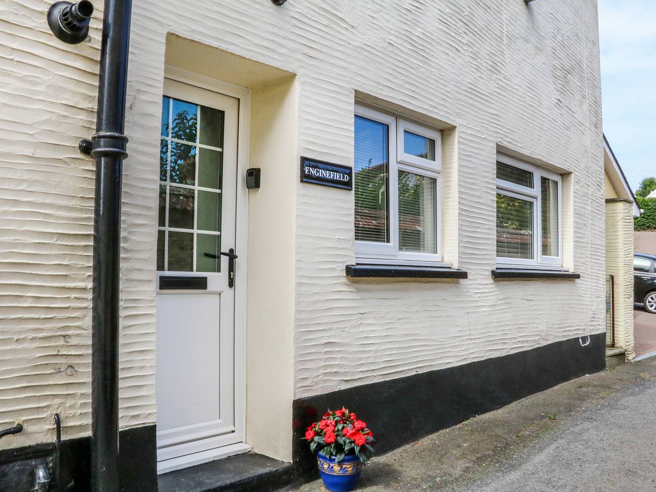 Entire apartment, Enginefield in Combe Martin, Exmoor