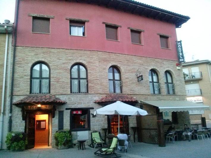 Gîte pour 3 personnes, avec Balcon et Jacuzzi ainsi que Terrasse et Vue à Los Arcos