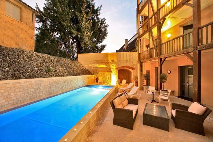 Hôtel pour 2 personnes, avec Terrasse et Jardin ainsi que Piscine et Sauna