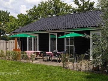 Ferienhaus für 16 Personen, mit Balkon/Terrasse und Terrasse in den Niederlande