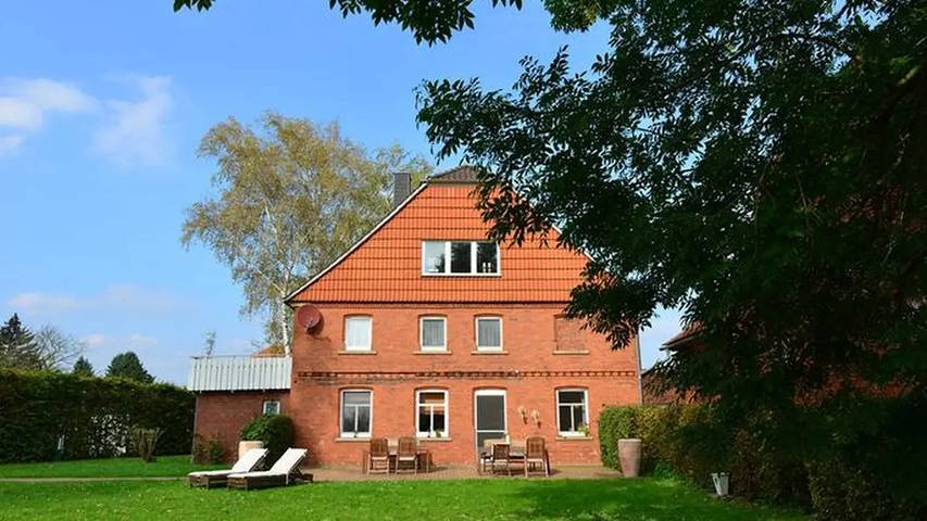 Ferienwohnung für 2 Personen, mit Garten in Hessisch Oldendorf