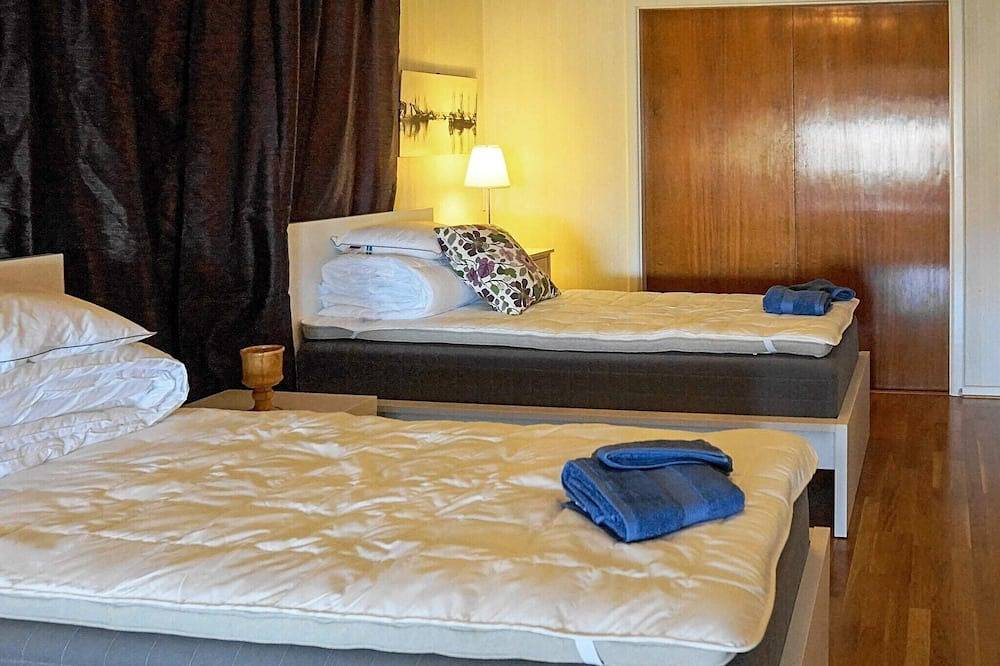 7 Personen Ferienhaus in Skärhamn in Skärhamn, Norra Västkusten