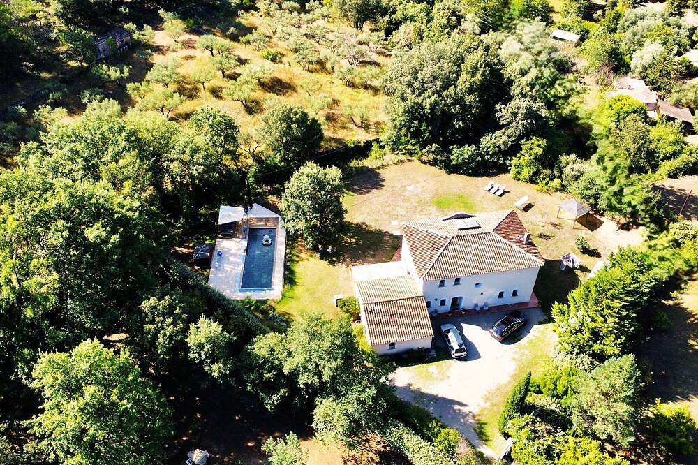 Zwischen Meer und Bergen: Stilvolle Bastide in der Provence mit Pool & Flügel in Salernes, Draguignan Region