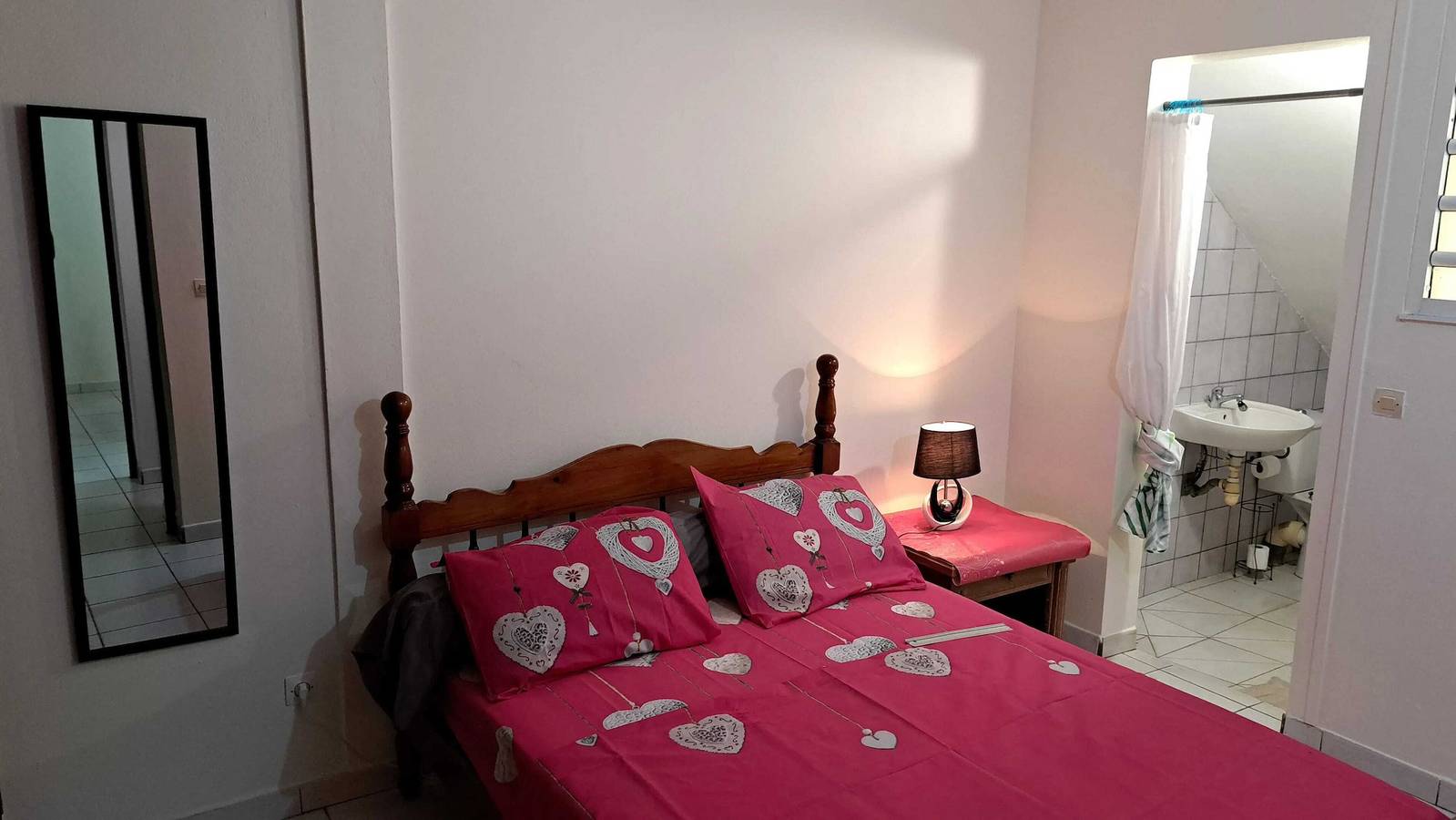 Entire apartment, Cozy apartment in Le Lamentin, 70 m², garden view in Le Lamentin, Martinique