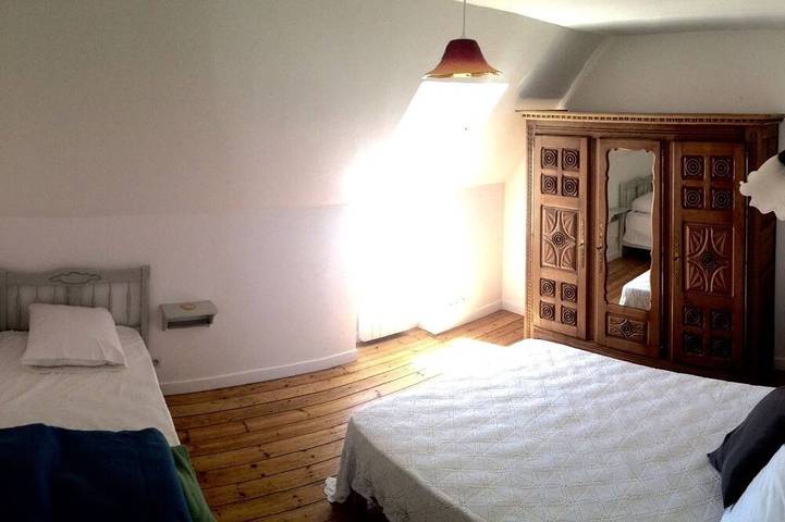 Gîte pour 5 personnes, avec terrasse dans Saint-Guénolé - 3