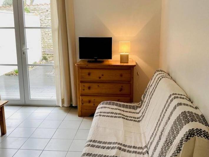 Gîte pour 3 personnes, avec terrasse, animaux acceptés dans Office De Tourisme De Saint Martin En Re - 3