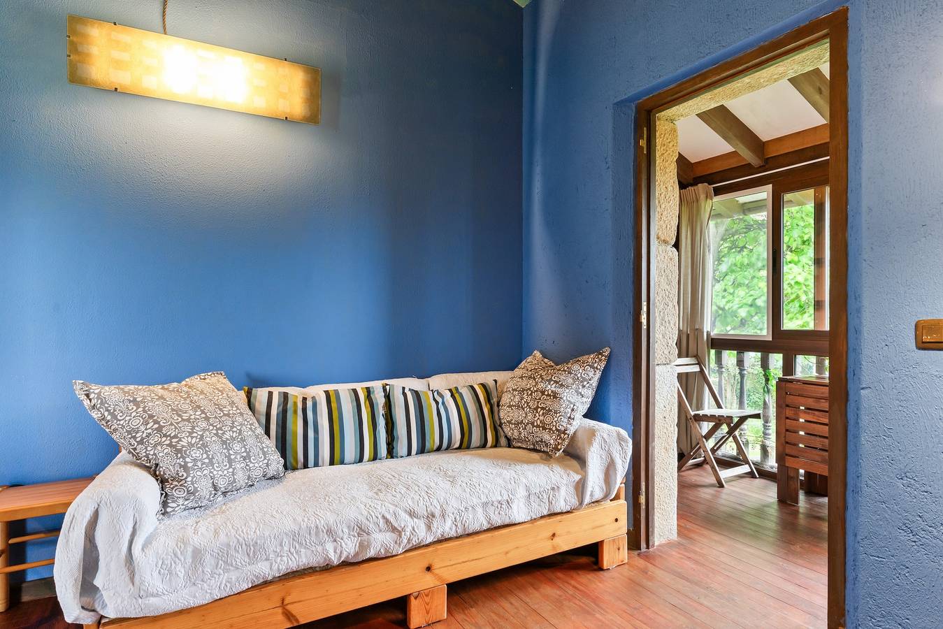 Ganzes Studio, Einzimmerapartment 'Suite Galería' mit privater Terrasse, privatem Garten und Wi-Fi in Argüeru, Villaviciosa