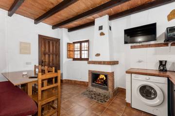 Casa Rural para 6 Personas en Campanillas, Almogía, Foto 2