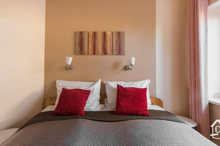 Appartement entier, Exclusive apartment with rural idyll, approx. 850m from the beach - in Rostock, Rostock et ses environs