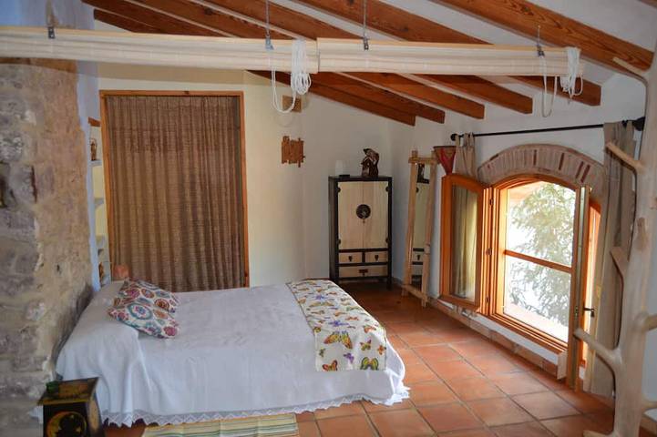 Gîte pour 6 personnes, avec piscine ainsi que jardin et balcon à Eslida - 3