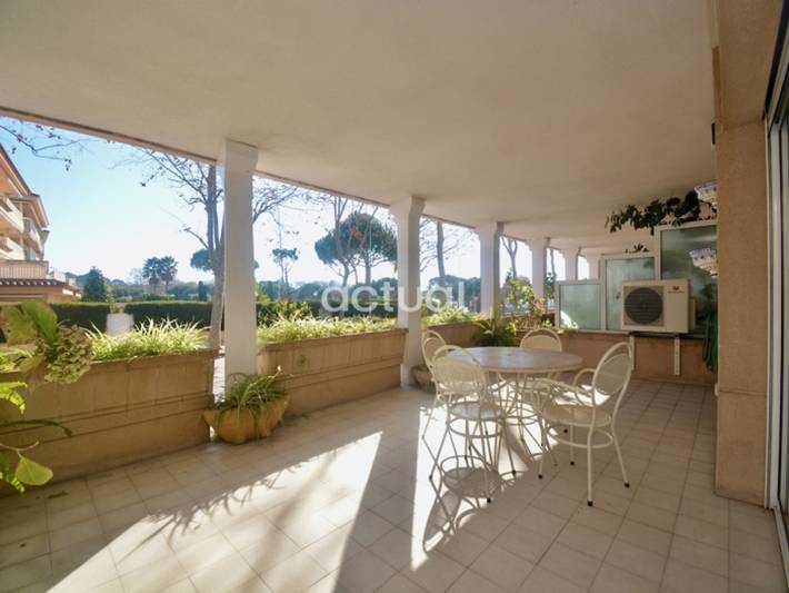 Gîte pour 6 personnes, avec piscine et jardin, animaux acceptés à S'Agaró - 2