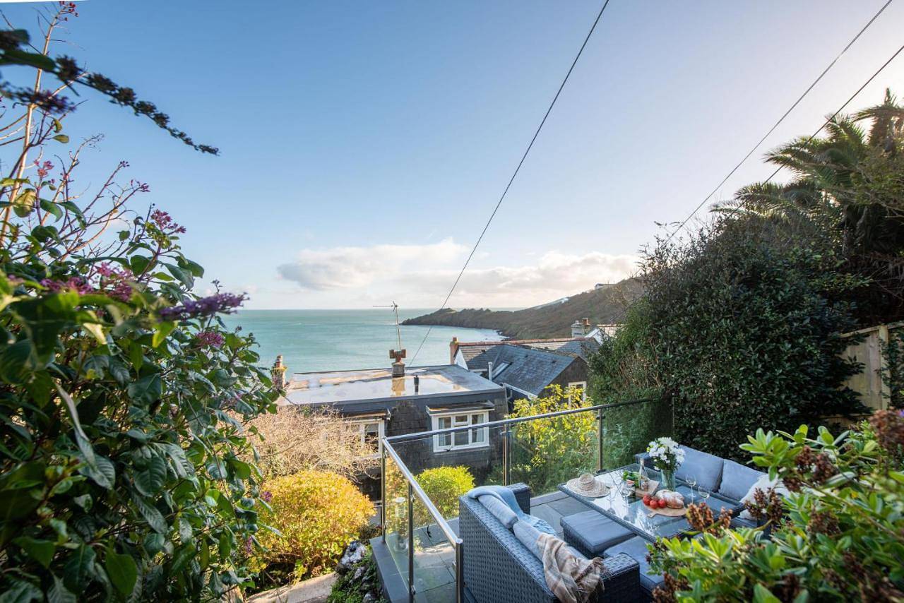 Little Chy an Mor in Coverack, Cornwall