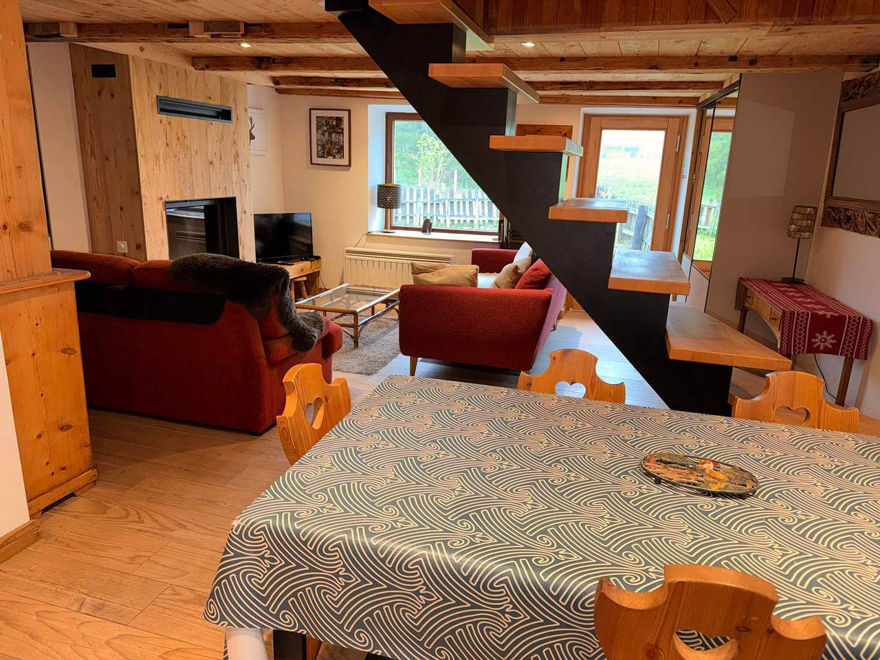 Chalet Mitoyen avec Jardinet, 2 Chambres, Animaux Acceptés in Pralognan-la-Vanoise, Parc National de la Vanoise