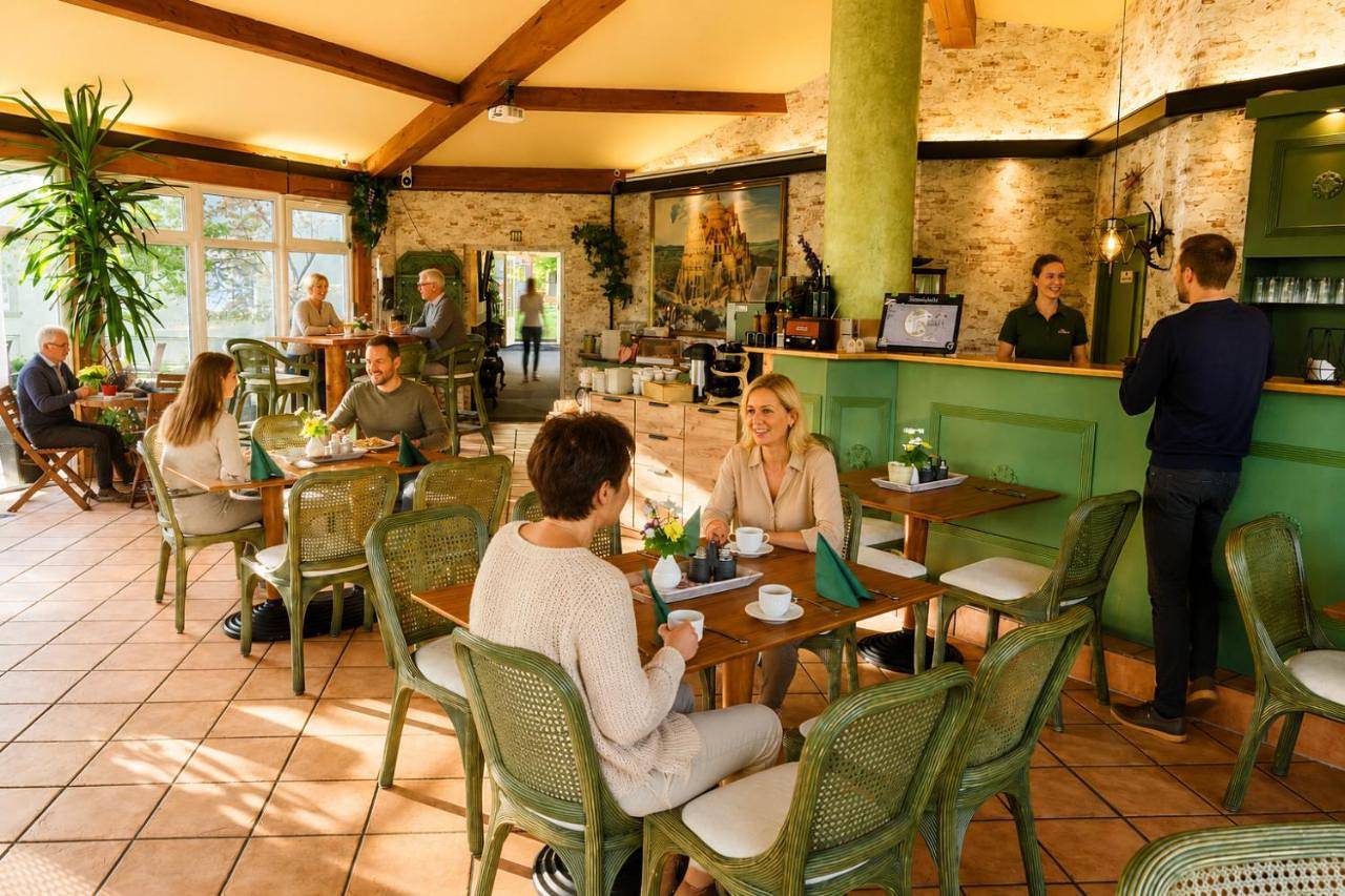 Landhotel Peters - zwischen zwei Seen in Canow, Wustrow (Mecklenburgische Seenplatte)