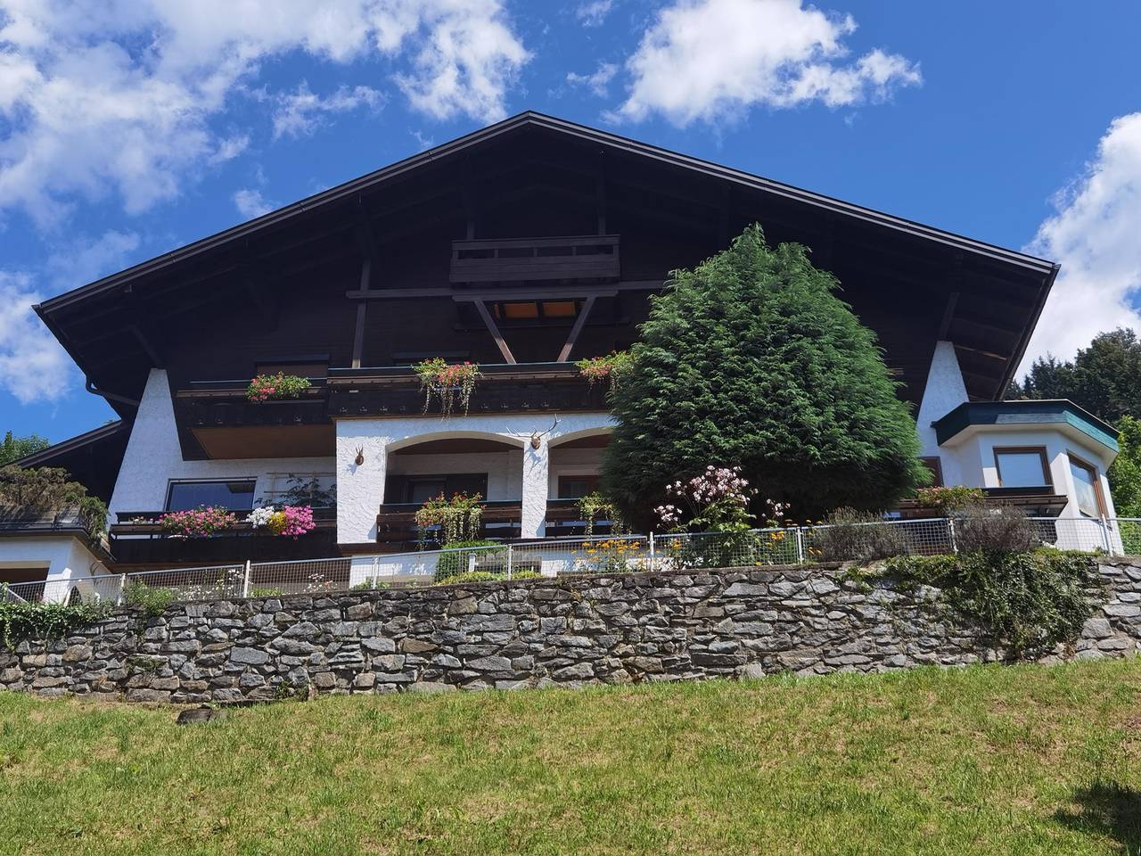 Ganze Ferienwohnung, Ferienwohnung mit Garten in Millstatt, Bezirk Spittal an der Drau