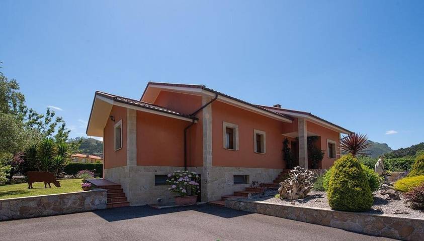 Casa rural para 6 personas, con jardín y vistas en Nueva de Llanes - 4