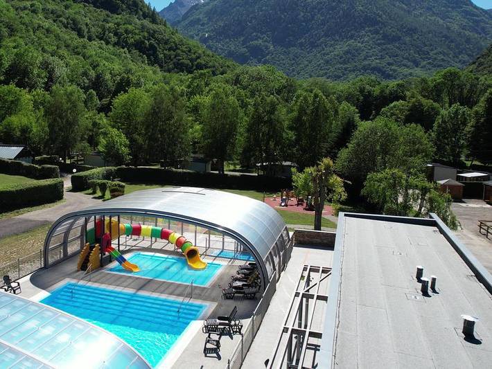 Gîte, avec Bassin pour enfant et Piscine à Vicdessos (homonymie)