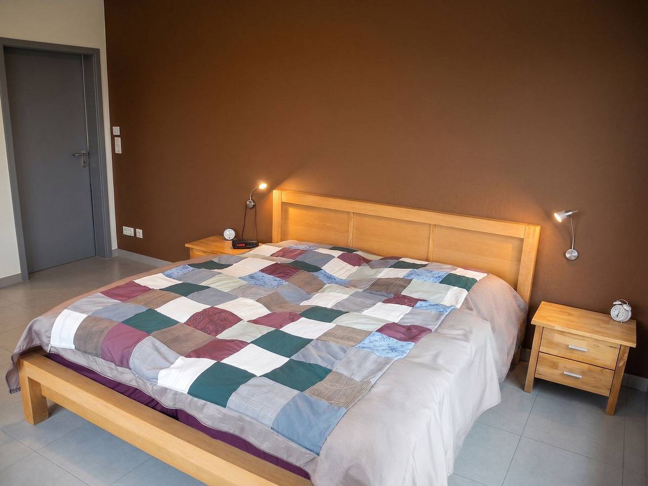 Ganze Wohnung, Landglück – Ferienhaus mit Terrasse, Garten und Platz für bis zu 9 Gäste in Oesterdeichstrich, Dithmarschen