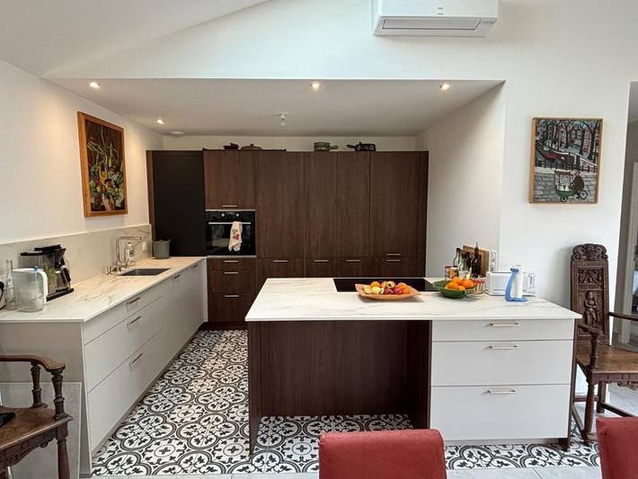 Location de vacances pour 6 personnes, avec piscine et balcon à Villevieille - 3